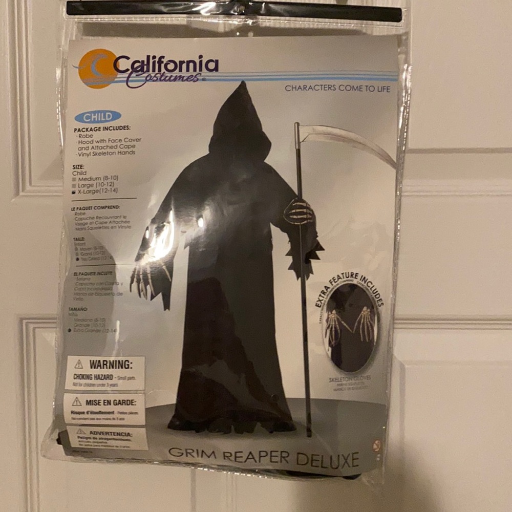 Costume